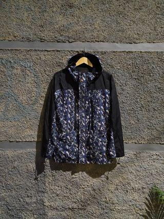 Setel En Jade Outdoor Jacket