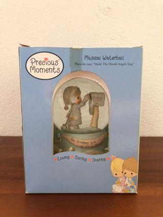 New Precious Moments Figurine Musical Waterball [Hark! The Herald Angels Sing] [BNIB]