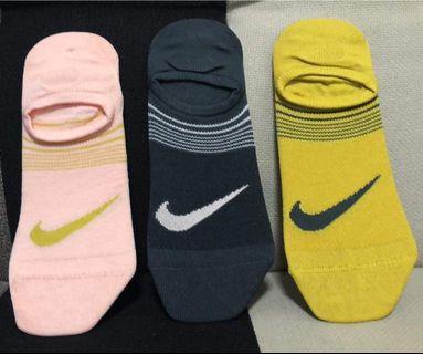 Nike foot socks