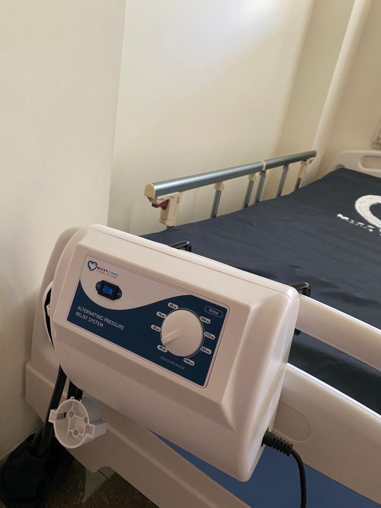 Air mattress (made in Taiwan), Furniture & Home Living, Furniture, Bed