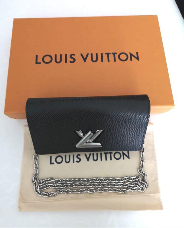 LV TWIST BELT CHAIN POUCH, Luxury, Bags & Wallets on Carousell