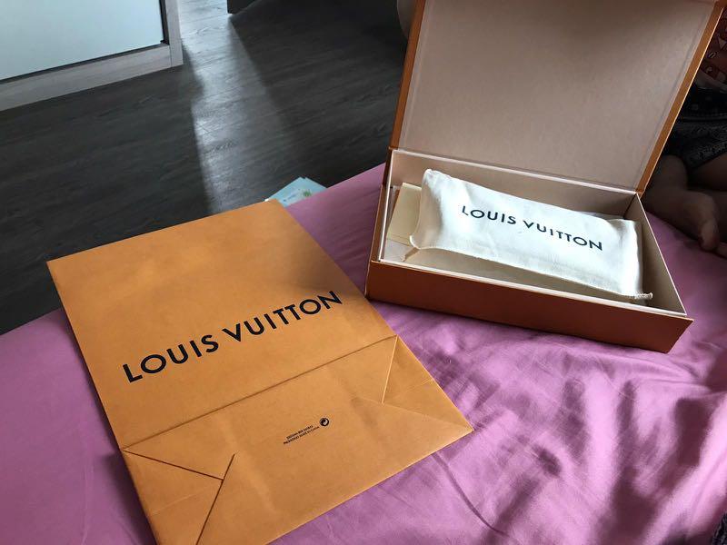 Louis Vuitton Twist Chain Wallet M62038 - Privae