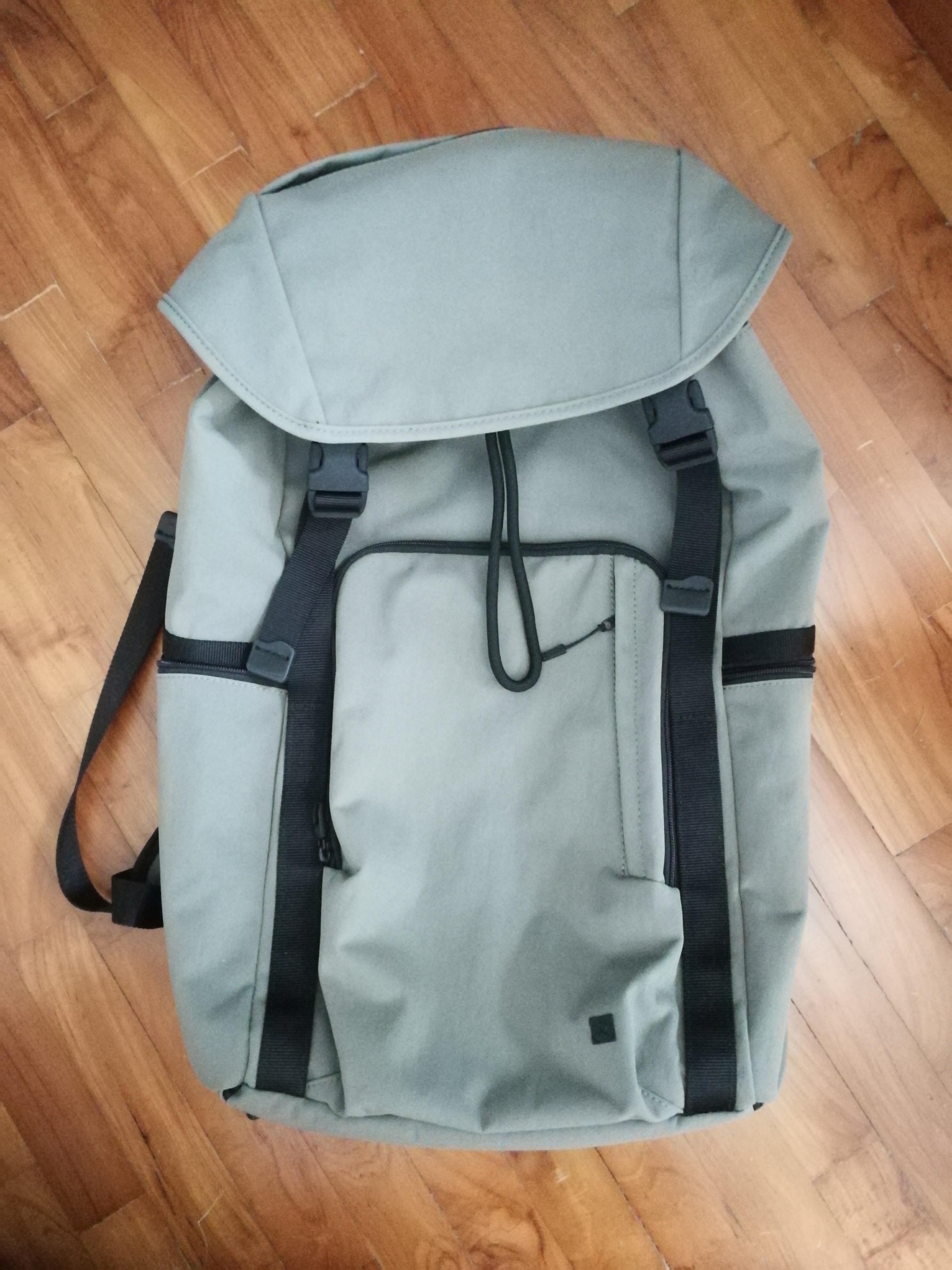lululemon command the day backpack review