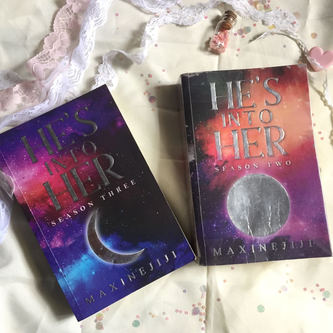 He S Into Her Book 2 3 Price Each Read Description Please Hih Maxinejiji Hobbies Toys Books Magazines Children S Books On Carousell