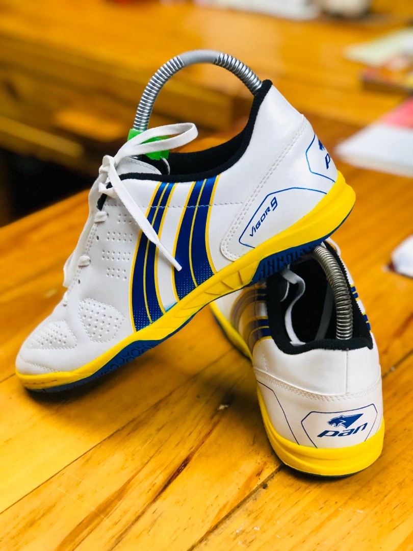 Kasut futsal clearance pan