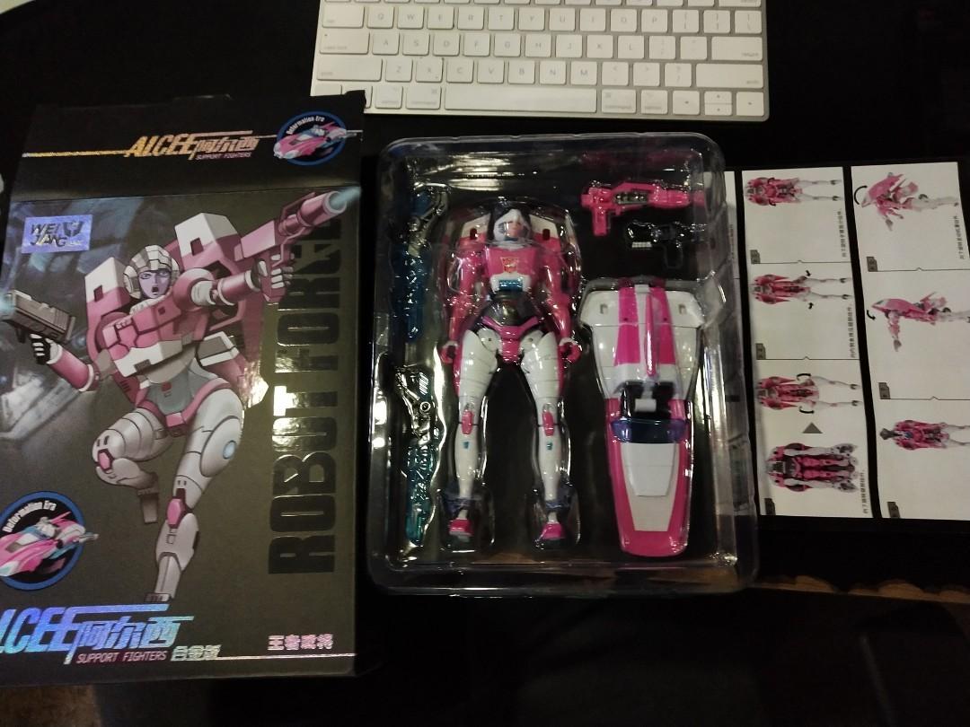 WEI JIANG Kids Toy No Box Movie Autobots Arcee Transformers Pink Action Figures 