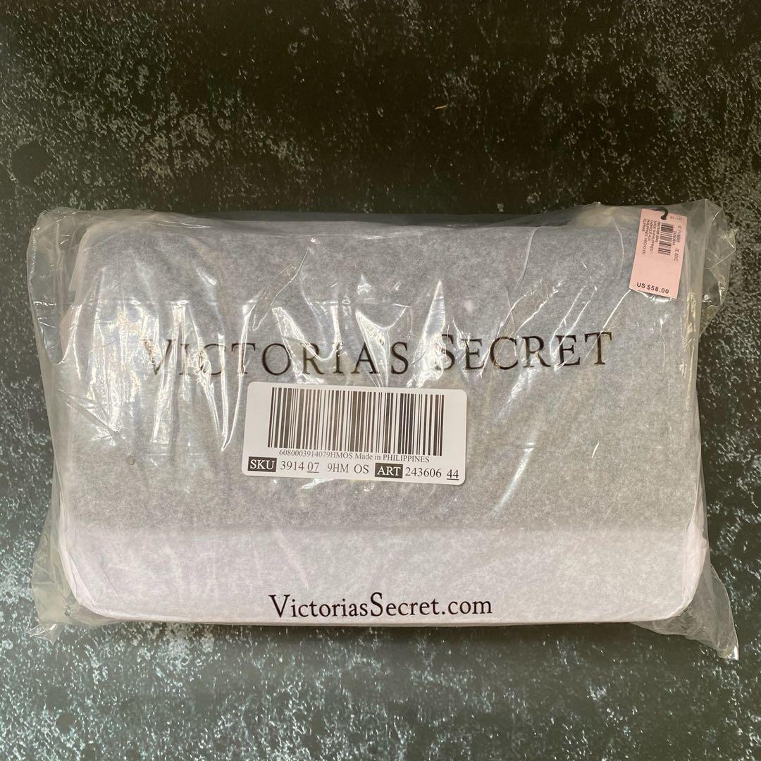 VICTORIA'S SECRET Studded V-Quilt Small Bond Street Shoulder Bag New With  Tags!