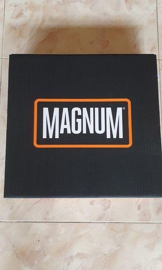 Magnum Boots
