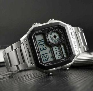 Waterproof stainless steel men's watch