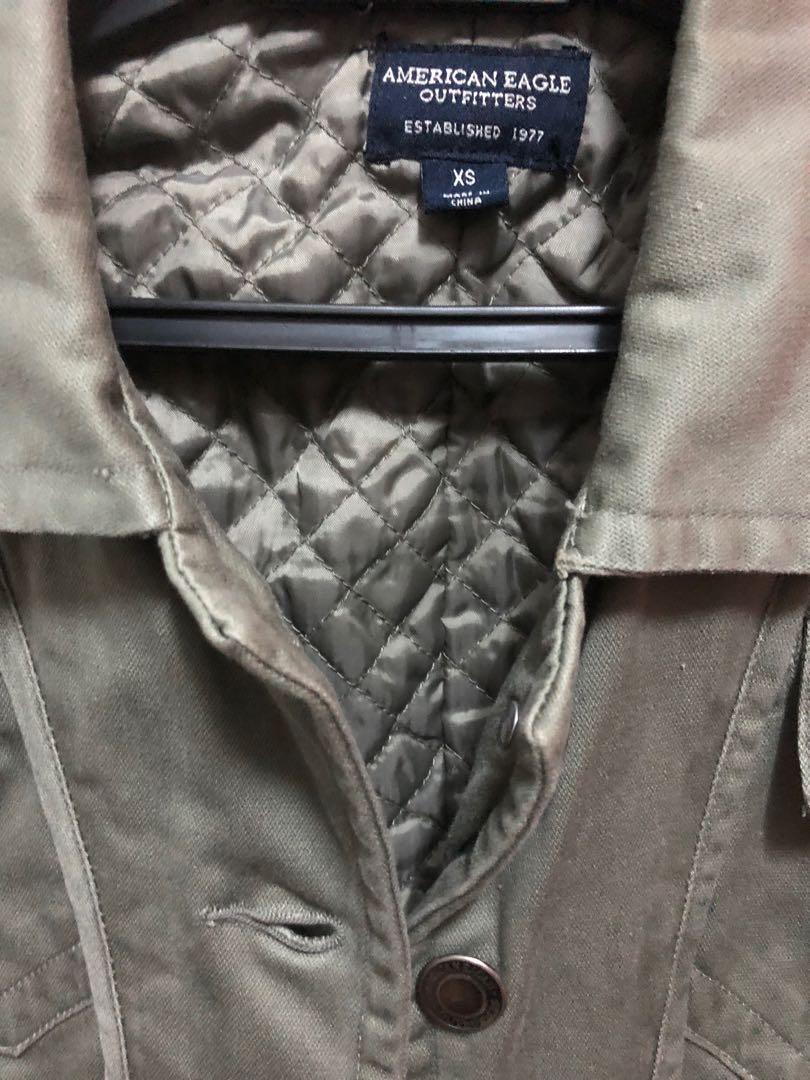 AE Jacket (Category: Coats, Jackets and Outerwear) located in Ampang. Submitted by le.bon.coin (Listing ID 281546475, Image 2). Description: .