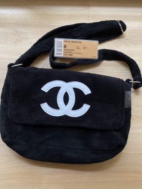 Chanel Precision Shoulder bag