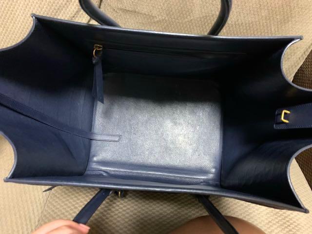 Cabas phantom leather handbag Celine Navy in Leather - 26166245