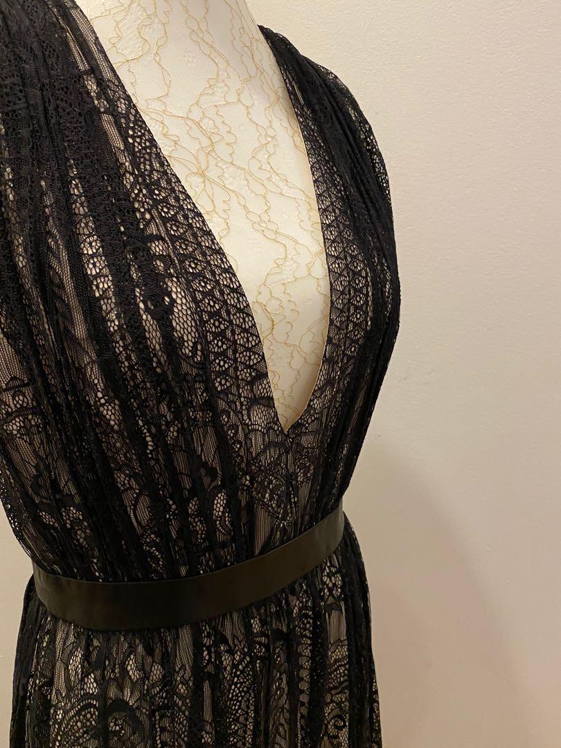 Dress Evening Wear #IWD2020 (Category: Evening dresses & gowns) located in Makati City. Submitted by mydeclutteringsale (Listing ID 281655250, Image 2). Description: .