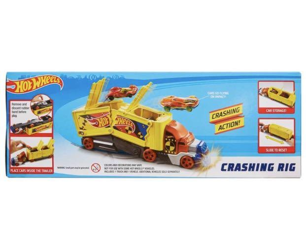 Hot wheels crashing shop