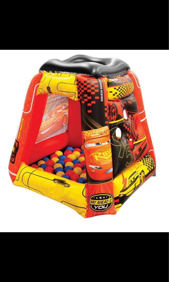 Lightning McQueen ball pit, 兒童＆孕婦用品, 嬰兒玩具 Carousell