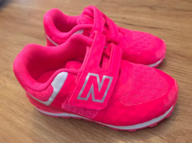 hot pink new balance