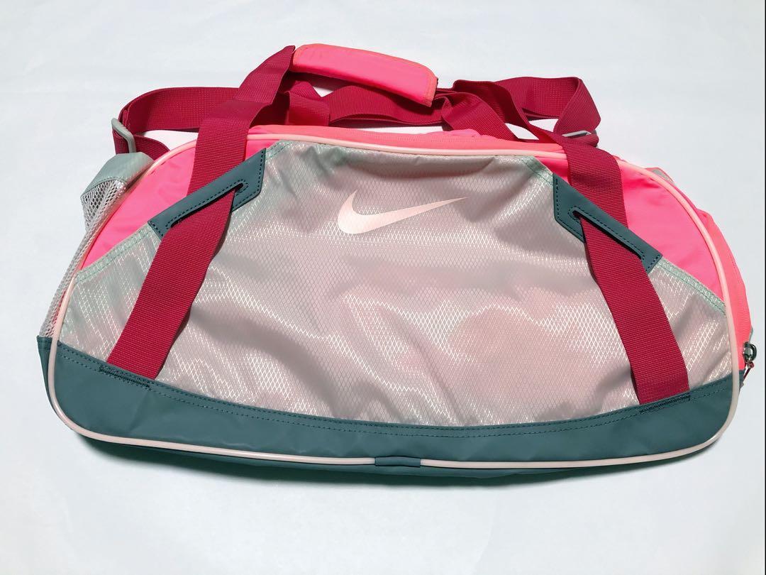 pink nike sports bag