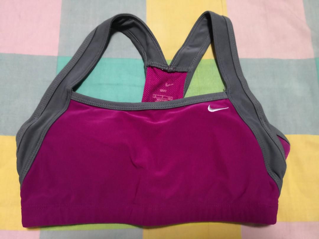 Nike Sports Bra XL, Women's Fashion, New Undergarments & Loungewear on  Carousell