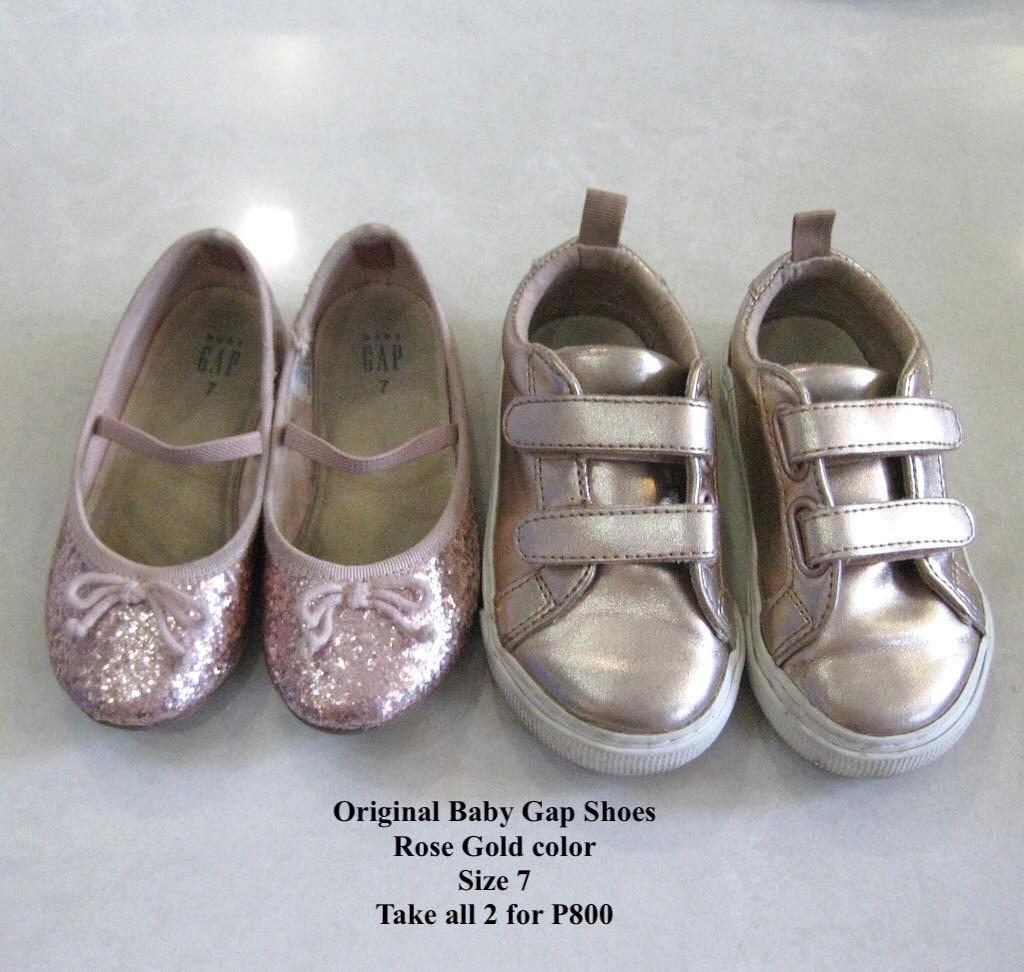 Preloved Baby Gap Rose Gold Shoes 