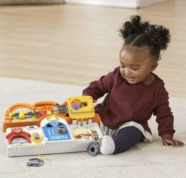VTech Latches and Doors Busy Board, Hobbies & Toys, Toys & Games on