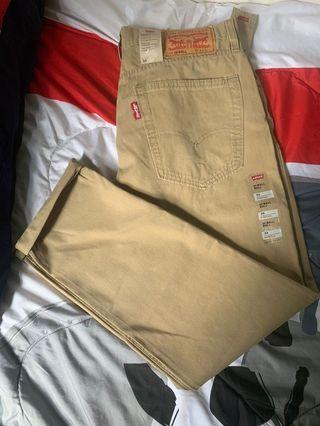 Levis Pant