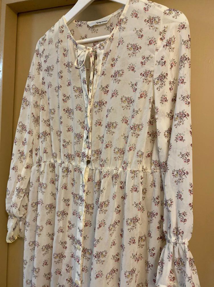 正品mysty Woman 碎花雪紡連身裙外套 女裝 連身裙 套裝 連身褲 Carousell