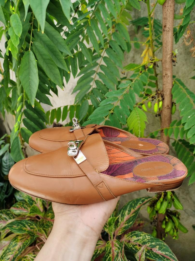 Mules hermes online camel
