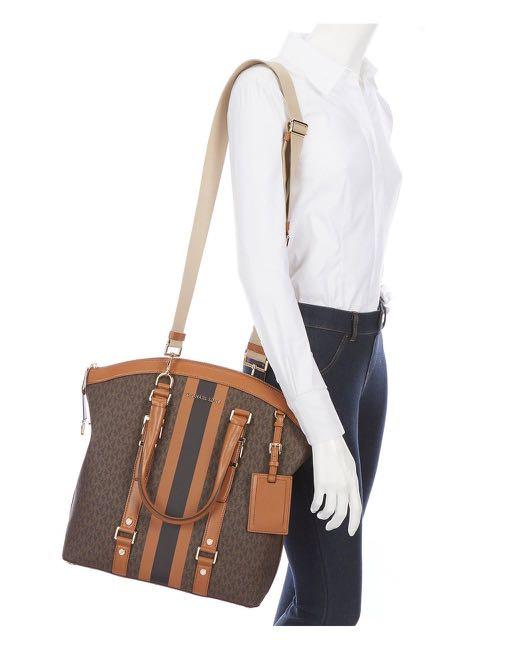Bedford Travel Signature Large Dome Tote Bag Women s Fashion