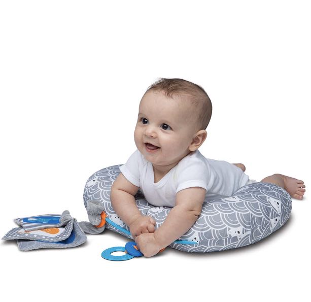 using a boppy for tummy time