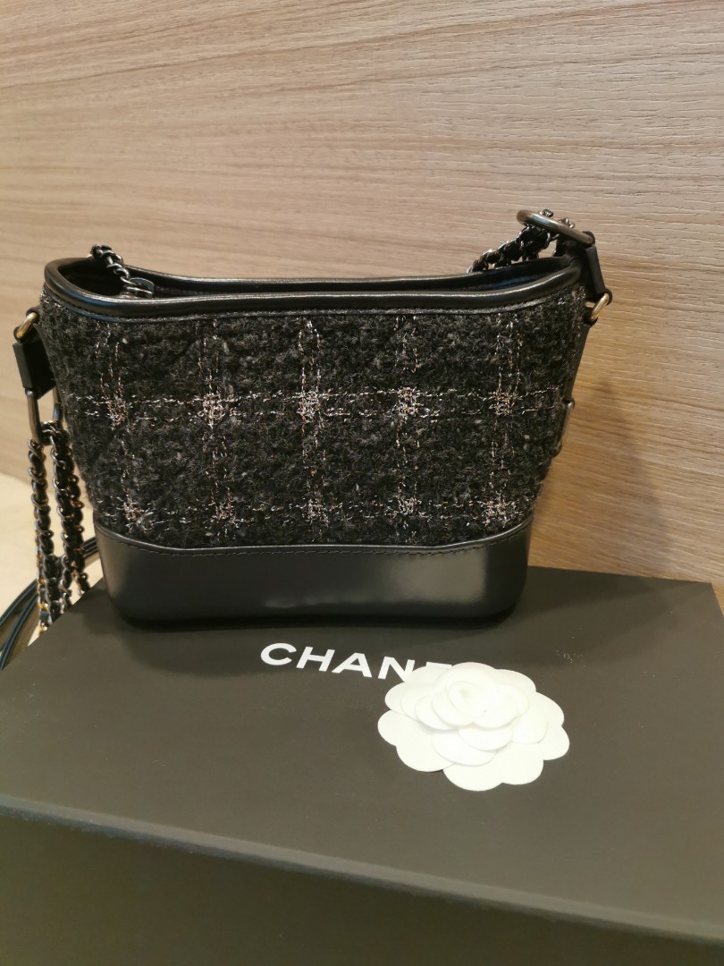 CHANEL Small Leather and Tweed Gabrielle Bag – JDEX Styles