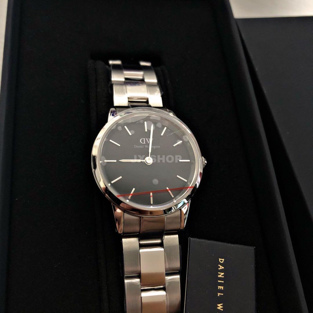 Daniel wellington cheap black dial