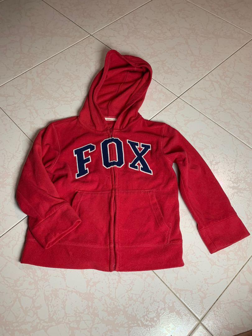 FOX Jacket (Category: Babies & Kids Fashion) located in Singapore. Submitted by fastcat_c90c52 (Listing ID 281849360, Image 1). Description: Like new jacket. Very good quality. Soft and comfy. Seldom wear as my boy have too many jacket. My outgrow so letting go cheap. Free normal local postage without tracking number or top up $1 for smartpac delivery with tracking number..