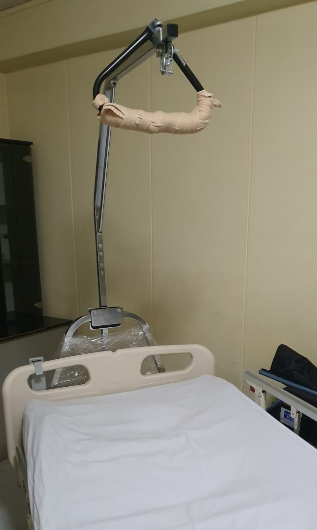 Hospital bed grab bar, Health & Nutrition, Assistive & Rehabilatory