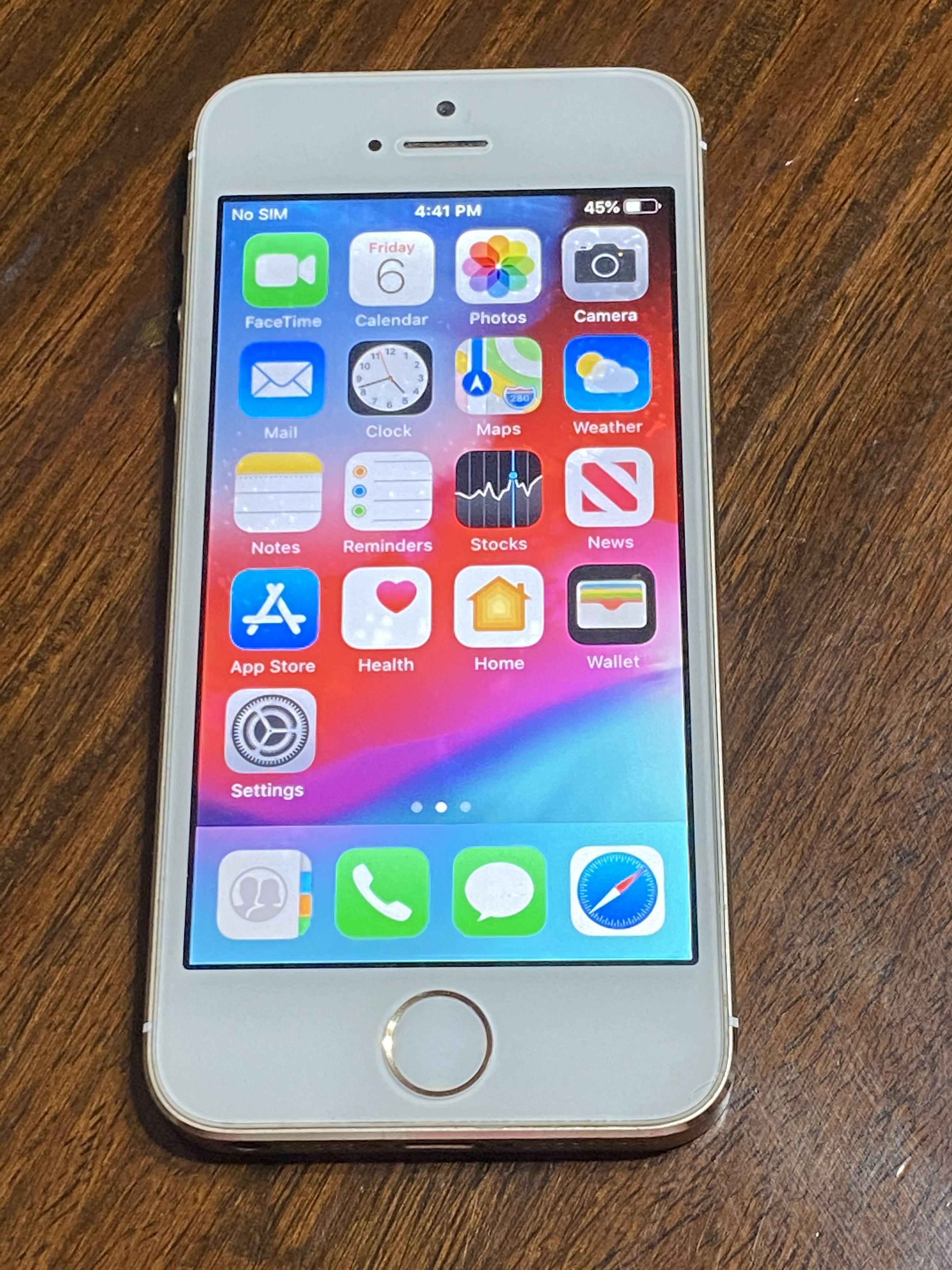 Iphone 5s Rush Sale Mobile Phones Gadgets Mobile Phones Iphone Others On Carousell