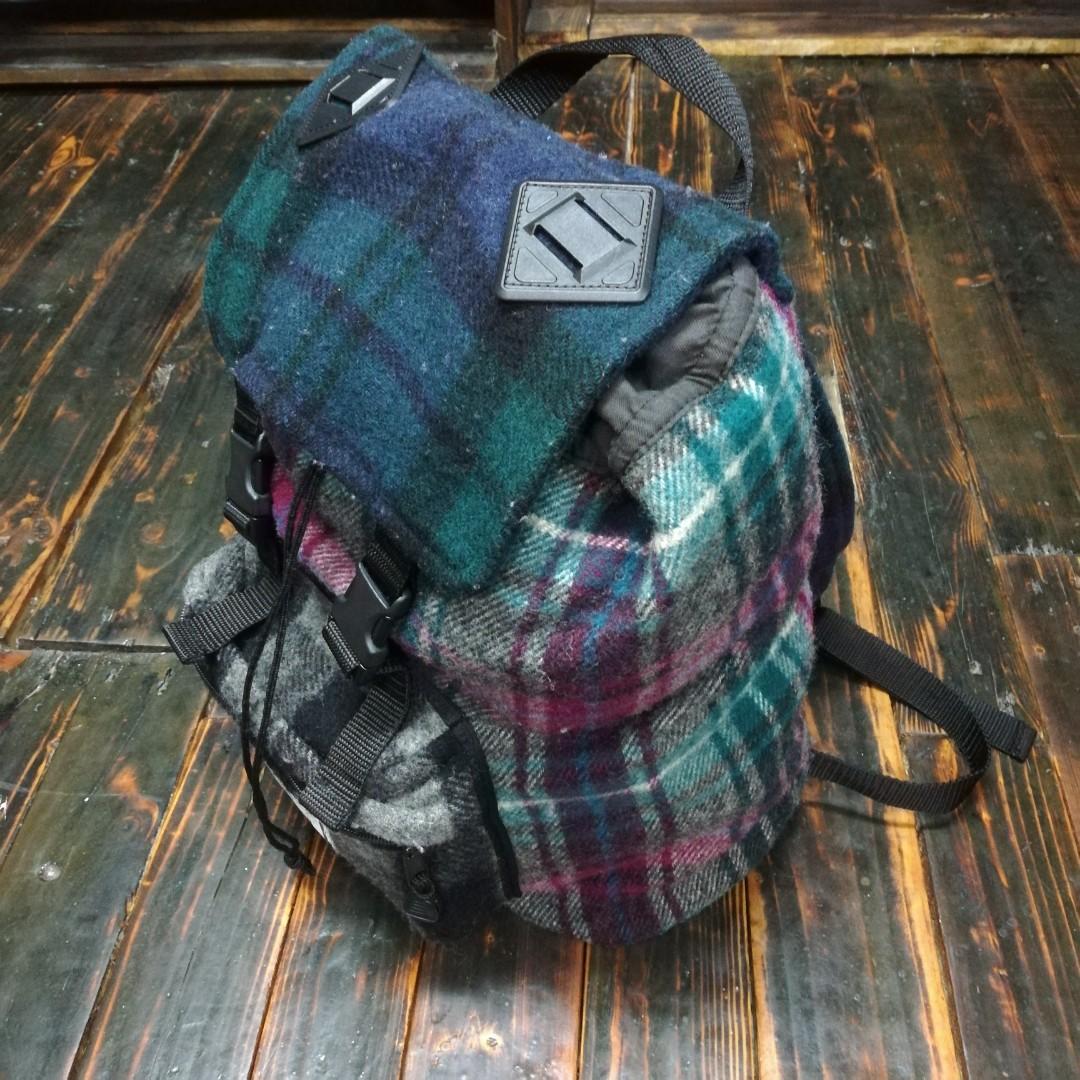 プチプラ WINDANDSEA Johnson Woolen Mills BackPack | ivimi.com.br