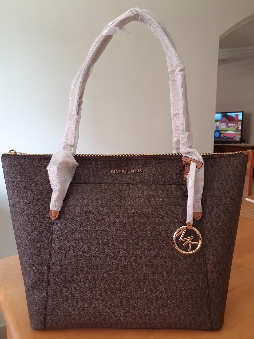 Michael Kors Ciara Tote Women S Fashion Bags Wallets Handbags On Carousell