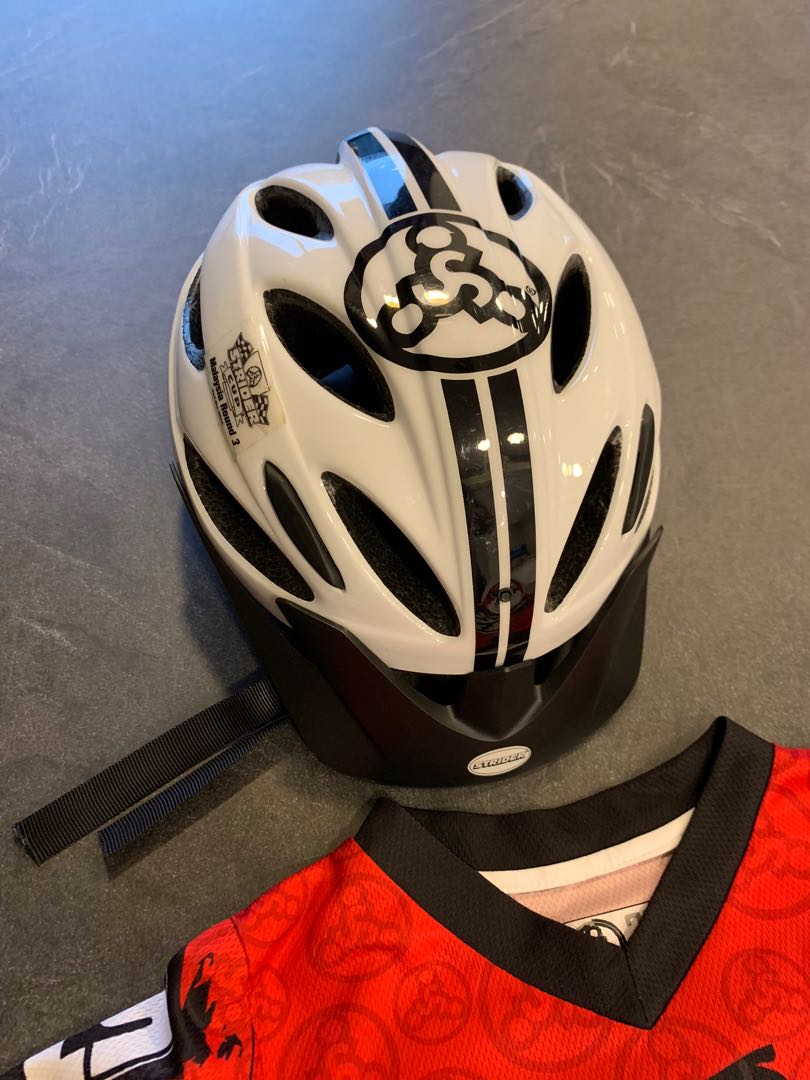 Strider helmet hotsell