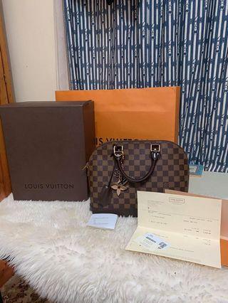 Louis Vuitton alma pm $2320