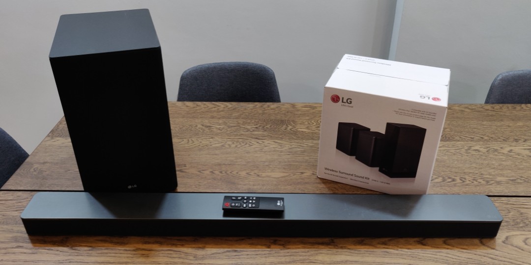 (1) LG SK8Y Soundbar & Subwoofer + (2) LG SPK8S Wireless Rear Speaker