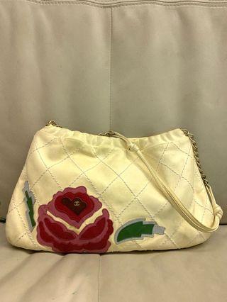 chanel camellia bolsa price