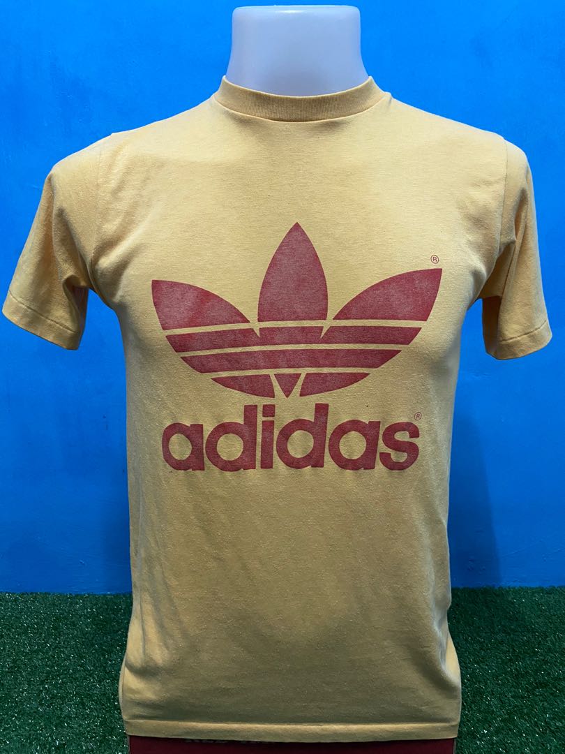 Vintage tee adidas outlet
