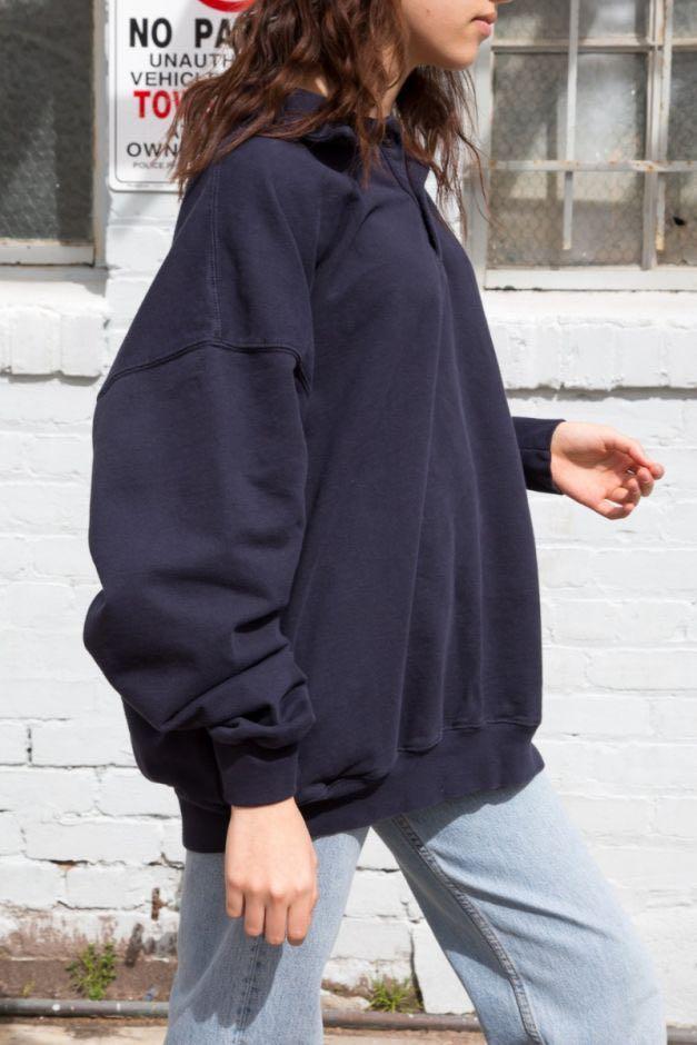 BNWT Brandy Melville Archer Sweatshirt, Women's Fashion, Tops, Other Tops  on Carousell