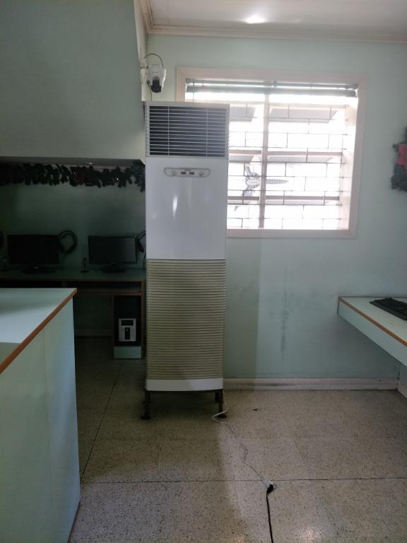Carrier 3tr Floor Standing Aircon Nego Home Furniture Home Appliances Air Conditioning And Heating On Carousell