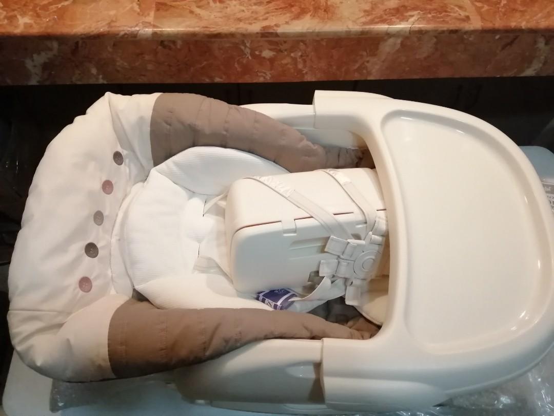 Combi Auto Swing Electric Rocker Chair, Babies & Kids, Bathing ...