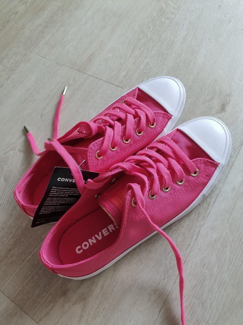 CONVERSE CHUCK TAYLOR ALL STAR DAINTY OX -STRAWBERRY JAM/TURF ORANGE/LIGHT GOLD, Women's Fashion, Sneakers on Carousell