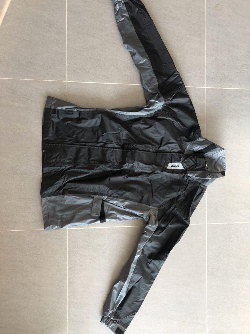 Givi Rain suit RRS07 size S Motorcycles Motorcycle Apparel on