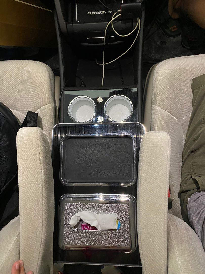 Honda Odyssey Center console (use only for 6 months) dekit, Car Accessories, Accessories on