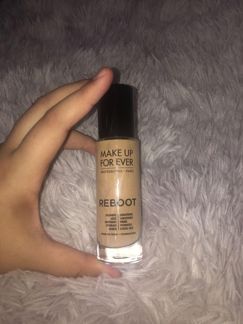 Makeup Forever Reboot Foundation Health Beauty Makeup On Carousell Radiant, liquid, buildable coverage, dry skin, long lasting. makeup forever reboot foundation