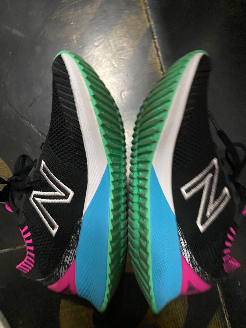 new balance running shoes (Category: Sneakers) located in Manila. Submitted by mcng13 (Listing ID 282035402, Image 2). Description: new balance fuelcell echo sports style sneakers bought it at 5k good for running since super light lang twice used no flaws .