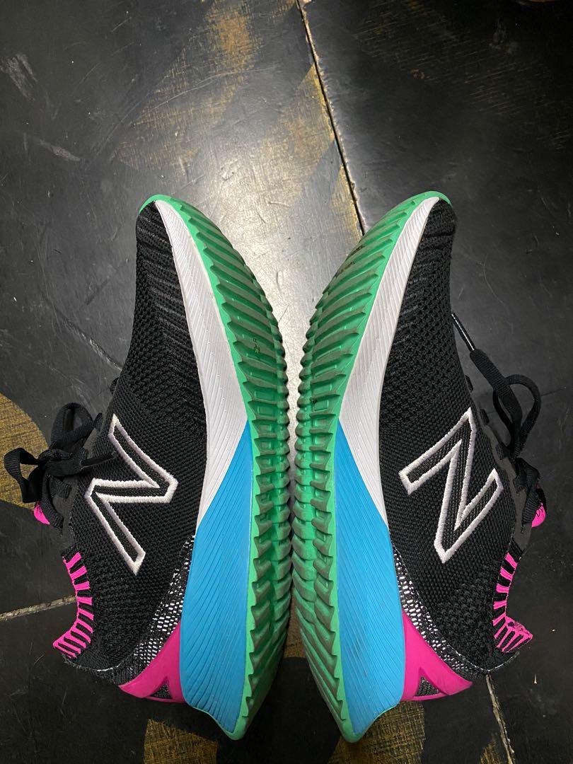 new balance running shoes (Category: Sneakers) located in Manila. Submitted by mcng13 (Listing ID 282035402, Image 3). Description: new balance fuelcell echo sports style sneakers bought it at 5k good for running since super light lang twice used no flaws .
